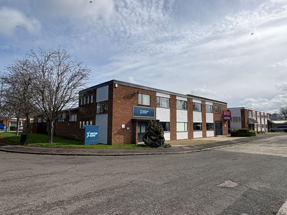 Unit D1 & Unit D2 Telford Road, Bicester, Industrial To Let - IMG_1989.jpg