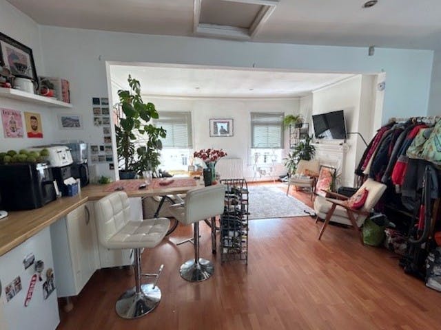 119 Arthur Road, Windsor, Office / Residential For Sale - First floor living dining i.jpg