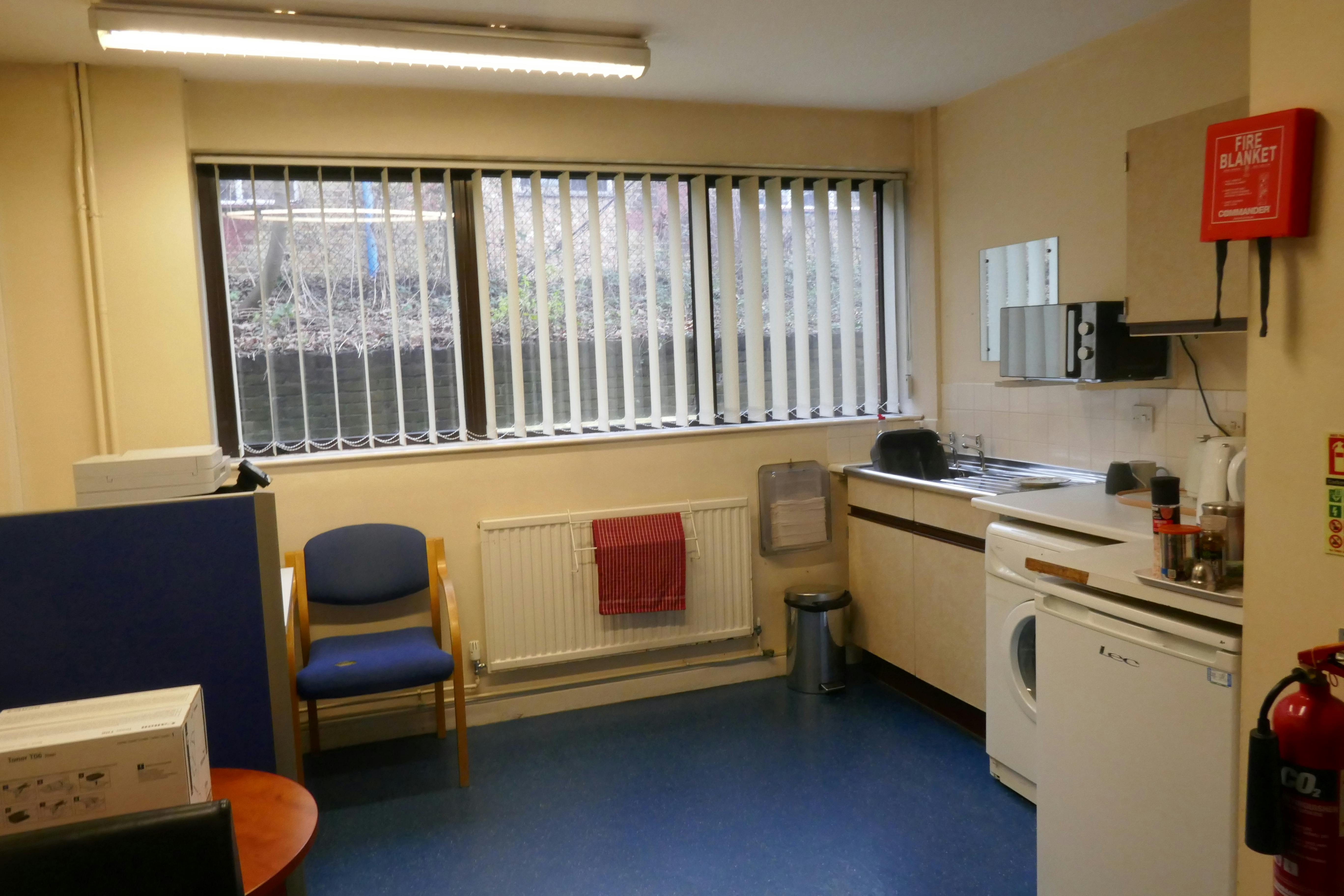 Stephen Taylor House, Harlow, Offices For Sale - P1060520.JPG