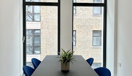 19 Haunch of Venison Yard, London, Office To Let - 756f4b7663f90fd87400d7b8a35a4a01img8890.jpg