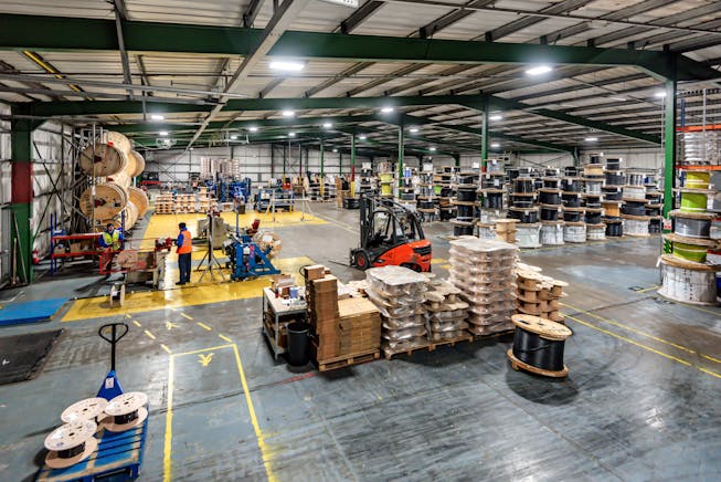 1 Chalmers Square, Livingston, Industrial To Let - DSC_3855.jpg