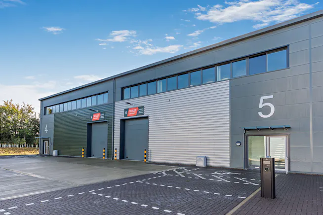 Unit 5, 6, Vantage 41, Aston Clinton, Industrial To Let - 8621193-exterior03-800.jpg