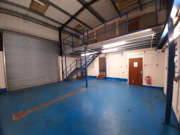 Dolphin Park, Evingar Trading Estate, Whitchurch, Industrial / Warehouse To Let - 20251216_140130.jpg
