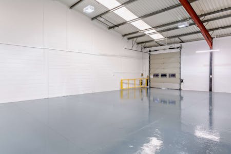 Fieldhead Business Park, Great Russell Court, Bradford, Industrial/Logistics / Trade Counter To Let - 8617038-interior40-800.jpg