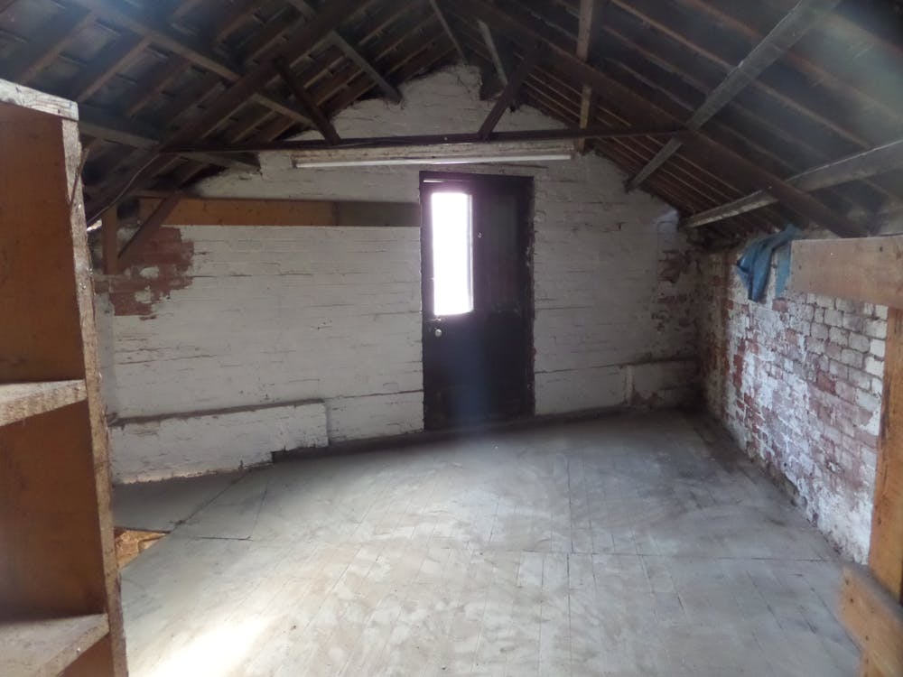 Workshop/Garage Back Unity Grove, Harrogate, Industrial For Sale - SAM_2506.JPG