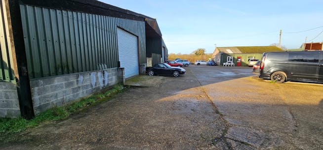 Bullhousen Farm, Shaftesbury Road, Woking, Investments / Industrial / Warehouse For Sale - UNIT 17 21 10A ON LEFT.  18 ON RIGHT.JPG