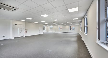 6070 Knights Court, Birmingham Business Park, Solihull, Office To Let / For Sale - Photo 3