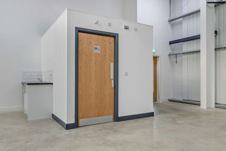 Unit 7, 8 & 9, Vantage 41, Aston Clinton, Industrial / Warehouse / Workshops To Let - 8631559interior05800.jpg