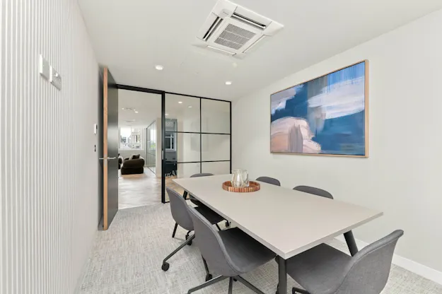 7-10 Chandos Street, London, Office To Let - HDW_-_Chandos_Street_4.jpg