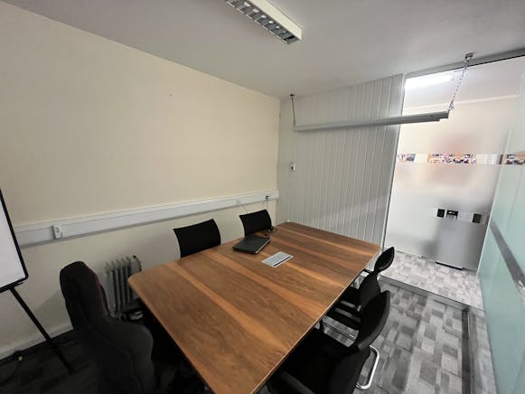 25 Skylines Village, London, Offices To Let - 599A36634FD4465DB8C49188AE6A0542.jpeg