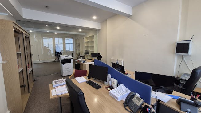 1st Floor, 95 West Regent Street, Glasgow, Offices To Let - 20260410_154743.jpg