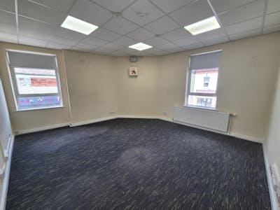 216-218 London Road & 1-3 Grundey Street, Stockport, Office / Retail To Let / For Sale - 20250618_141320.jpg