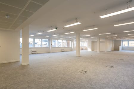 125 Princes Street, Edinburgh, Office To Let - 125 Princes Street High Res25 Small.jpg