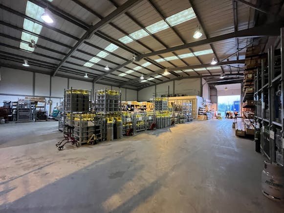 Unit B Imperial Park, Randalls Way, Leatherhead, Other / Industrial To Let - 2.jpg