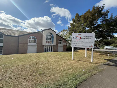 Unit 3, Victoria House, Wickford, Industrial / Office To Let / For Sale - WhatsApp Image 2026-09-09 at 12.47.23.jpeg