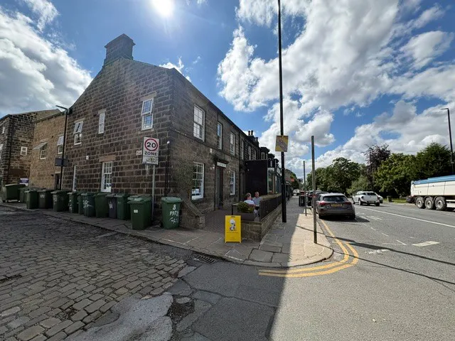 90-92 Otley Road, Leeds, Leisure / Retail To Let - corner of building.jpg