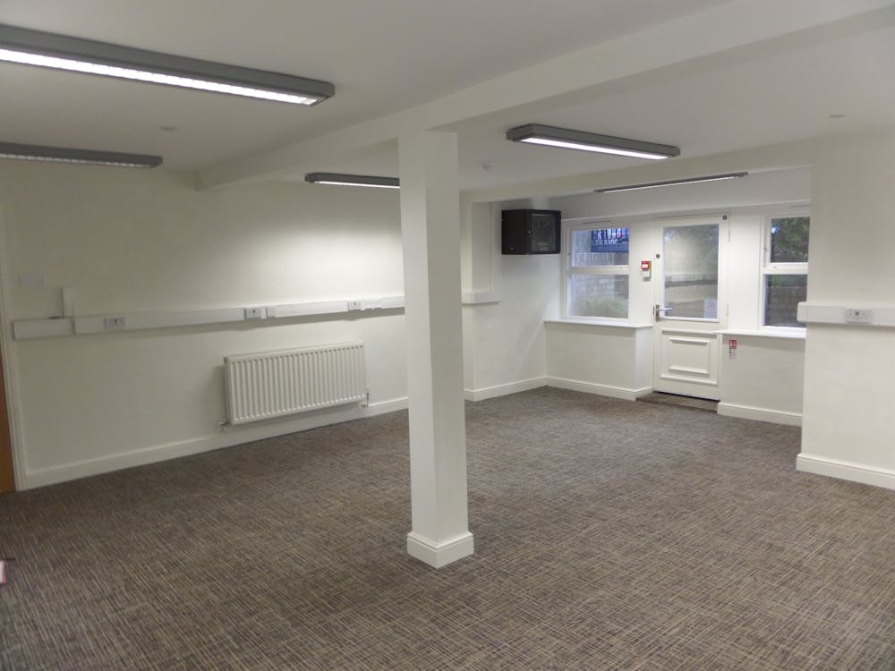 Lower Ground Floor Suite 5 Victoria Avenue, Harrogate, Office To Let - 20200818 220643.jpg