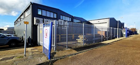 Unit 6, Amber Business Park,, Canvey Island, Industrial/Logistics To Let - 20260128_143547 - Edited.jpg