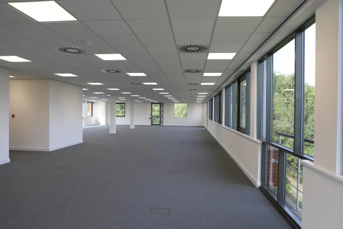 1 Sterling Court, Leeds, West Yorkshire, WF3 1EL