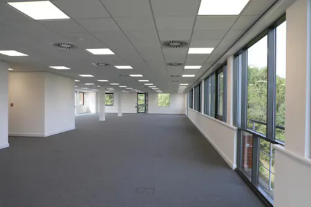 1 Sterling Court, Leeds, Office To Let - Office003.png