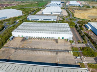 DIRFT 200, Logicor DIRFT, Danes Way, Industrial To Let - HLP_OB_250417_9068.jpg - More details and enquiries about this property