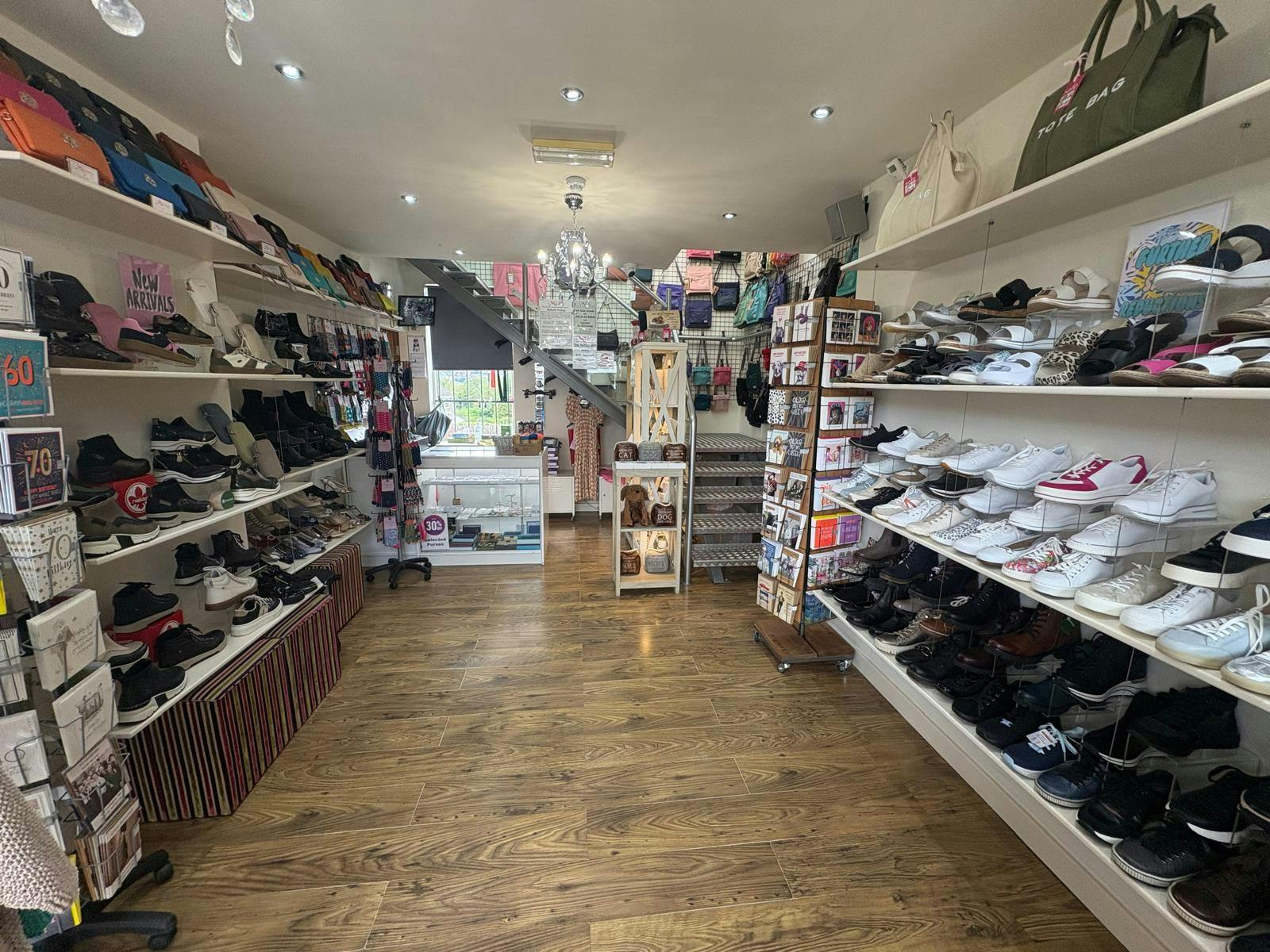 115 New Road Side, Horsforth, Leeds, West Yorkshire, LS18 4QD