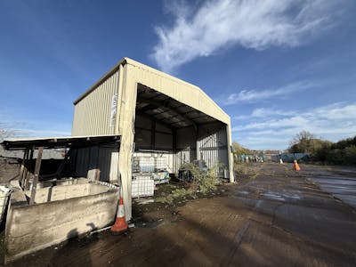 Hewell Road, Redditch, Industrial/Logistics / Land / Open Storage For Sale - IMG_0843.JPG