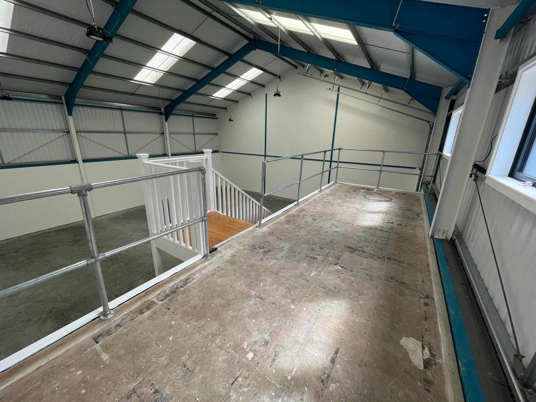Industrial Unit in Lymington - photo 4