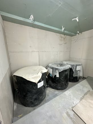 104-108 Chiswick High Road, London, Retail To Let - 5A8F707ED4F046A6A135A59C3266FC21.jpeg