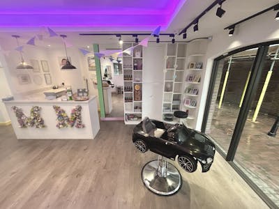 4 Eleanors Cross, Dunstable, Retail / Retail - In Town / Shopping Centre / Wellbeing To Let - processed07C8610B3336416AA6484930093DF44A.jpeg