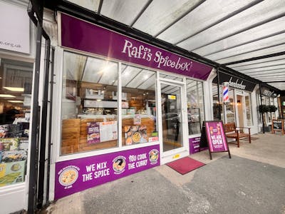 10 Commercial Street, Harrogate, Retail To Let - image00001.jpeg