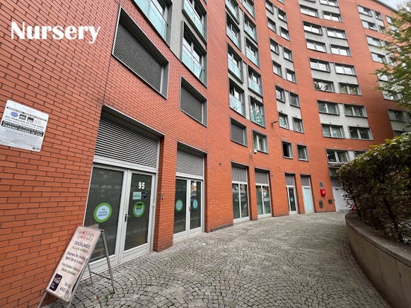 New Providence Wharf, Fairmont Avenue, London, Health & Fitness / Restaurant / Retail / Education To Let / For Sale - Nursery#4.jpg