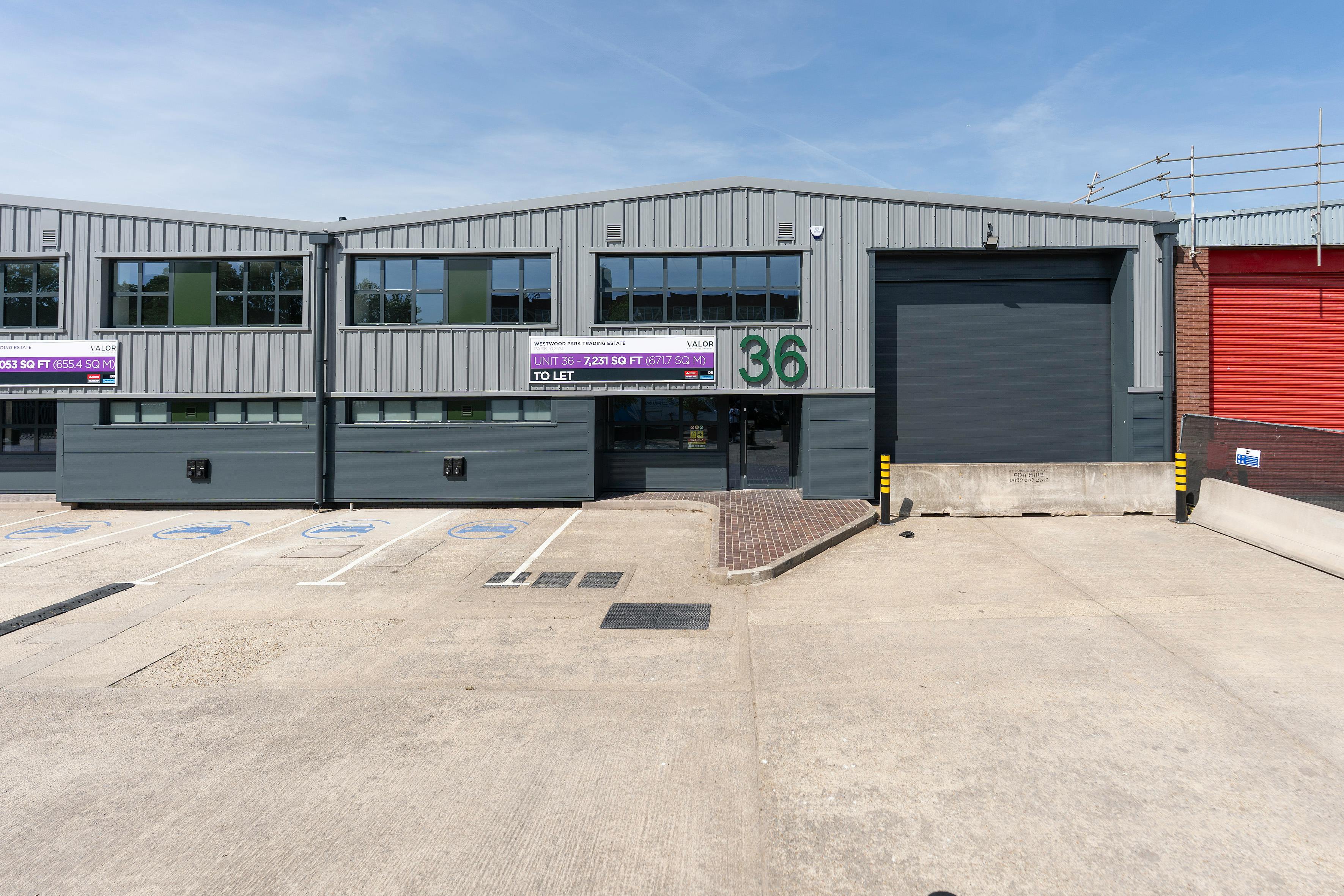 Unit's 32 -38, Westwood Park Trading Estate, Park Royal, Industrial / Warehouse To Let - IW-300526--CA-039.jpg