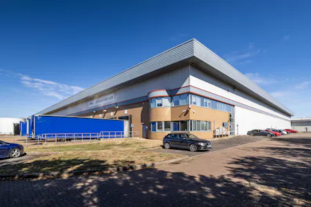 Howard House Distribution Centre, Howard House Distribution Centre, Newport Pagnell, Industrial / Industrial/Logistics / Warehouse / Industrial / Warehouse To Let - Howard House DC - 1.jpg