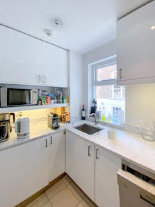 5 Fitzroy Square, London, Mixed Use / Office To Let - IMAGE-6.jpg