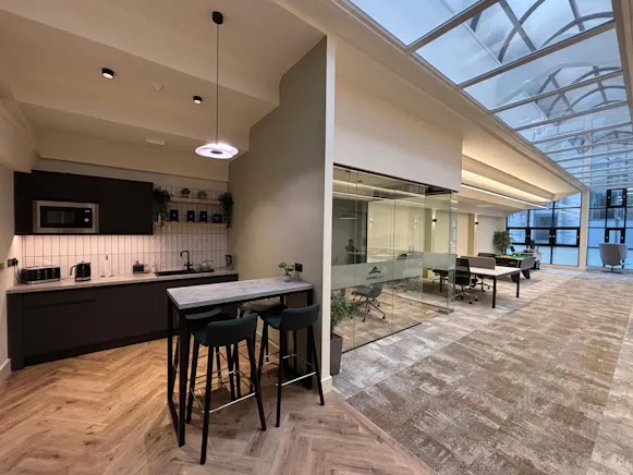 Ground Floor Offices, 247 West George Street, Glasgow, Offices To Let - 247 West George Street