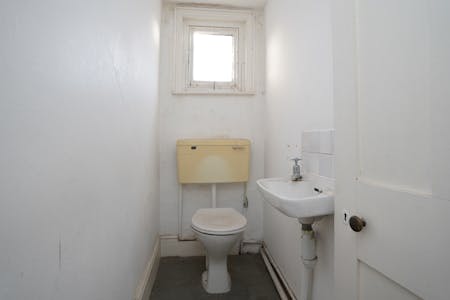 116 Regent Street, Leamington Spa, Investment To Let - 116 Regent Street Leamington Spa18.jpg