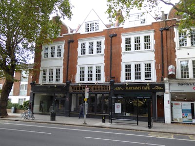 32-34 Chiswick High Road, London, Retail To Let - P1020035.JPG