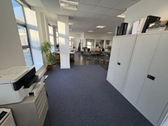 C1 Regent Park, Princes Risborough, Industrial For Sale - 856191d7-ab4d-4547-83b2-43991dd057ff.jpg