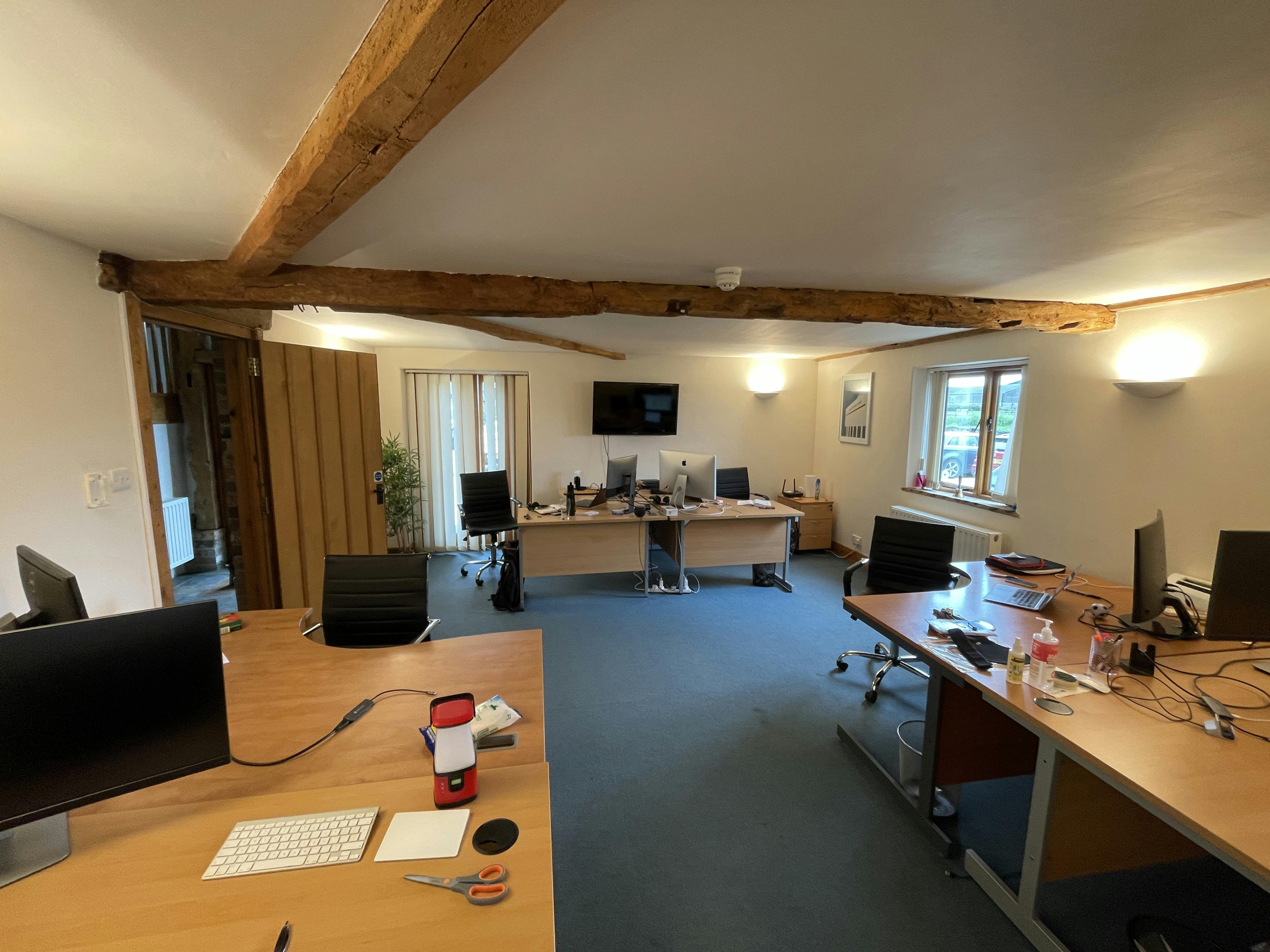 Suite 2, The Threshing Barn, North Weston, Thame, Office To Let - IMG_1868.JPG