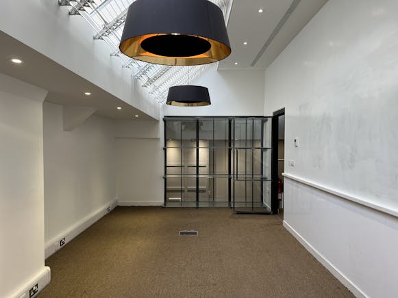 22 Old Bond Street, London, Offices To Let - IMG_3064.JPG