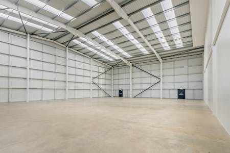 Unit 13, Vantage 41, Aston Clinton, Industrial / Warehouse / Workshops To Let - 8621189-interior05-800.jpg