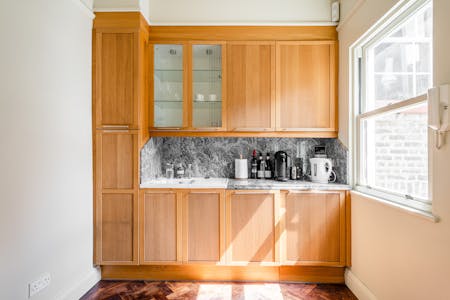 19 Camden Passage, London, Office / Retail To Let - Camden Passage 19  5.jpg