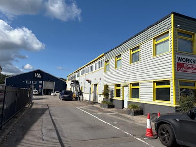 Unit A, De Clare House, Caerphilly, Industrial To Let - PHOTO-2026-01-07-18-56-13c.jpg