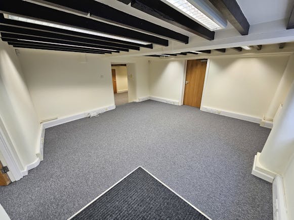 The Archway, Radford Road, Alvechurch, Office To Let - Image 4