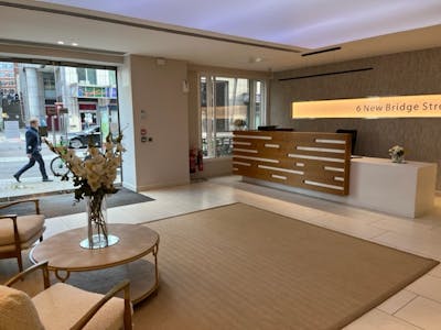 6 New Bridge Street, London, Office To Let - Main bldg reception