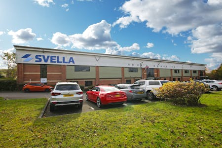 Unit 1, Park Lane Business Park, Kirkby in Ashfield, Industrial / Warehouse To Let - L7D_3873 edit blue sky.jpg