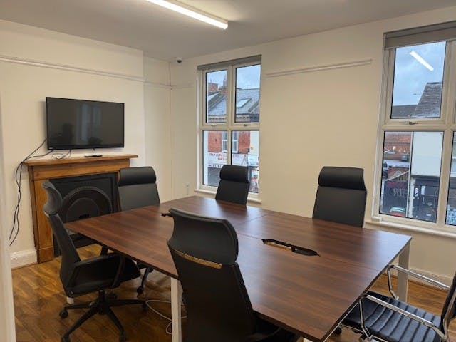 22 York Road, Northampton, 22 York Road, Northampton, Offices / Offices To Let - ff office 2.jpg