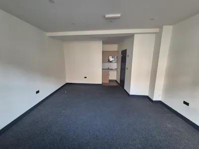 1 Old Street, Ashton-under-Lyne, Office To Let - 20251216_101749.jpg