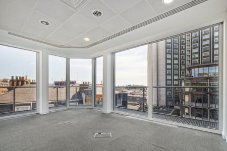 35 Park Lane, London, Office To Let - DSC07206.jpg